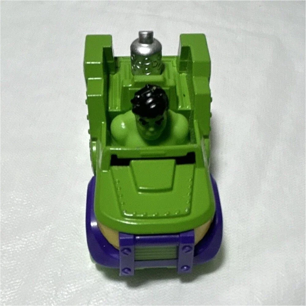 Jazwares Marvel Hulk Character Car 1:64 Scale Green/Purple Plastic 2023